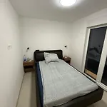 Novi