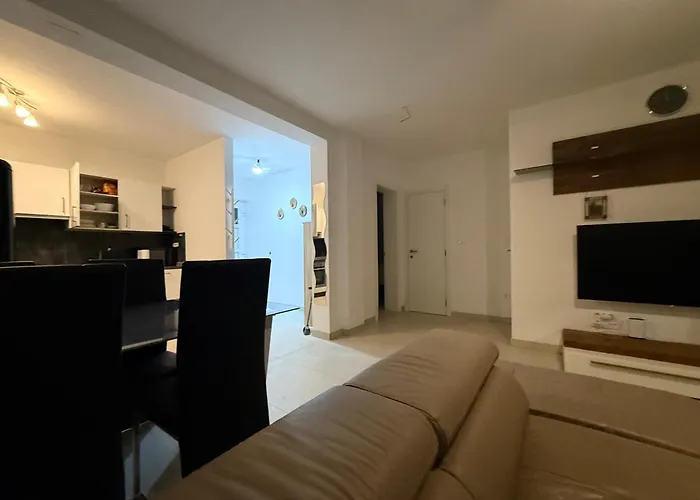 Novi Novi Vinodolski