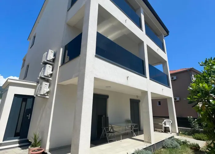 Novi